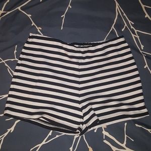 H&M high waist shorts